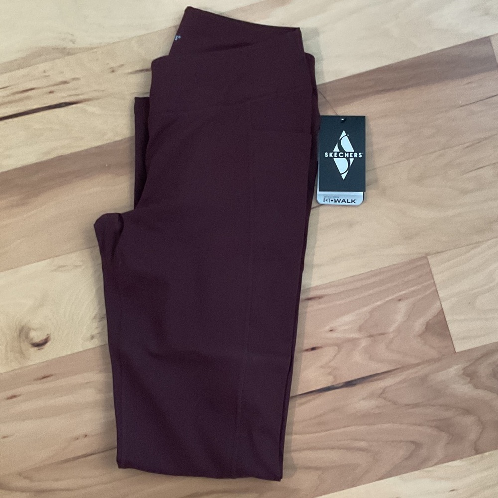Skechers Women's Maroon Track Pants